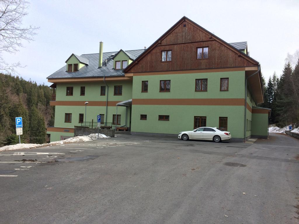 Orbit Karlov Pod Pradedem Appartement Malá Morávka Buitenkant foto